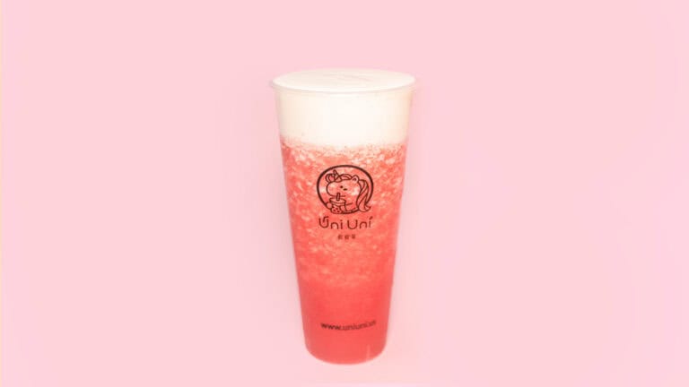Strawberry Jasmine Green Tea with Cheese Foam